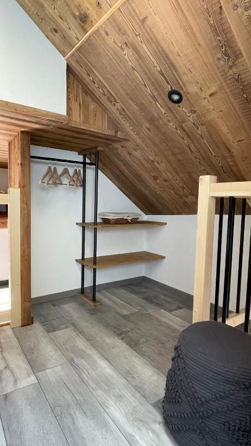 Chambres D'Hotes Les Chambres D'Elsa Албие-Монрон Екстериор снимка